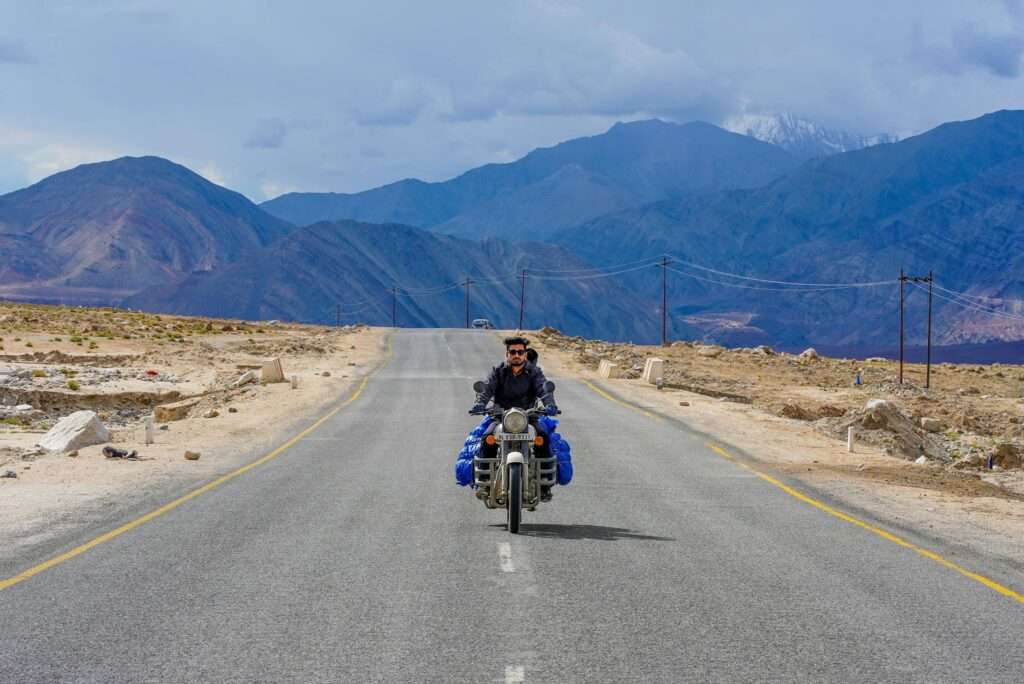 leh ladakh tour packages